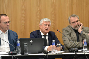 konferenciq-trump-drugite-fb-nbu_300x200_crop_478b24840a