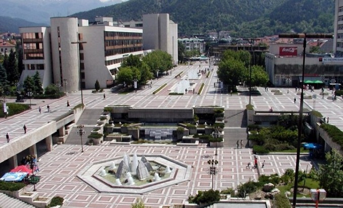 blagoevgrad-facebook-pirinsko_678x410_crop_478b24840a