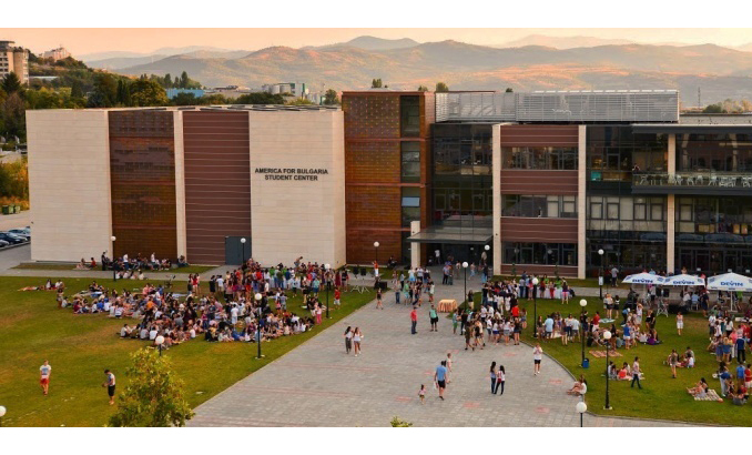 american-university-in-bulgaria-abf-building_678x410_crop_478b24840a