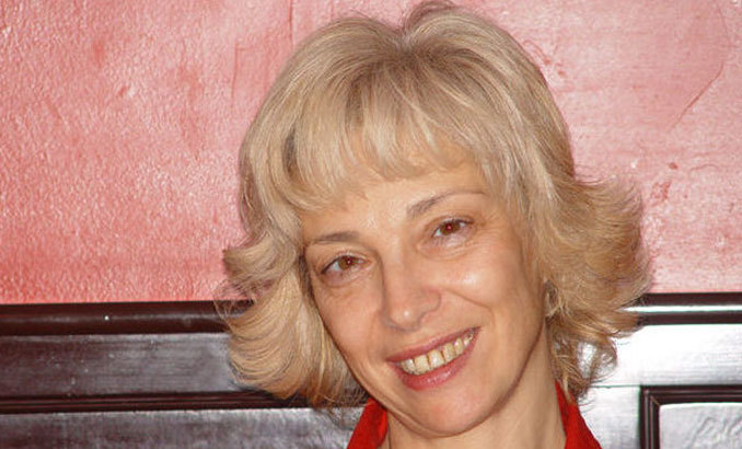 katq-atanasova-karieri_678x410_crop_478b24840a