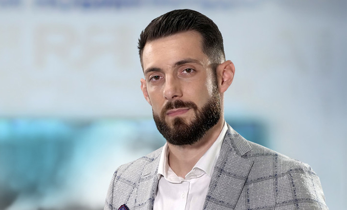 vladimir-sirakov-nova_678x410_crop_478b24840a