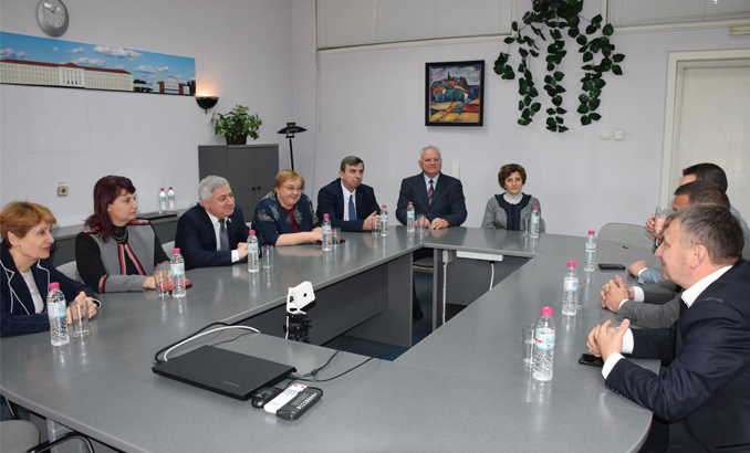 rektorite-na-ru_678x410_crop_478b24840a