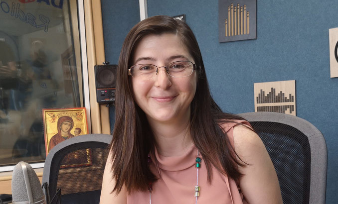 marina-kisiova-de-heus-darikradio_678x410_crop_478b24840a