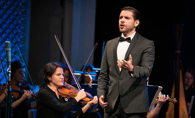 raina-reinaldo-droz-sn-alexander-bogdan-tompson_678x410_crop_478b24840a