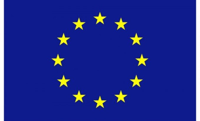 eu-flag-24sn2_678x410_crop_478b24840a