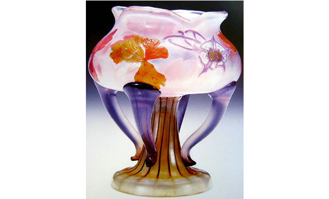emile-galle-art-nouveau-vase-2_678x410_crop_478b24840a