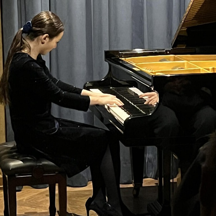 angela-todorova-bta_700x700_fit_478b24840a