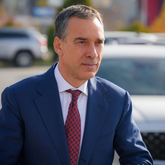 dimitar-nikolov-fb-bg_700x700_fit_478b24840a
