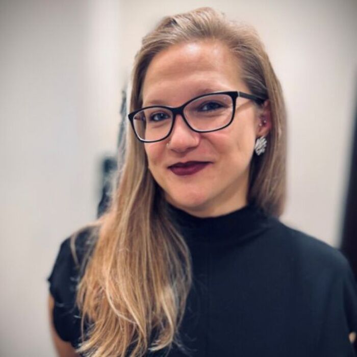 hristina-dobrinovich-jobs-bg_700x700_fit_478b24840a