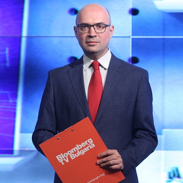 hristo-nikolov-bloomberg_700x700_fit_478b24840a