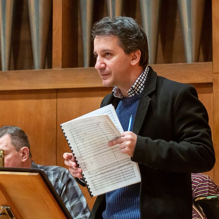 minko-lambov-fb_700x700_fit_478b24840a