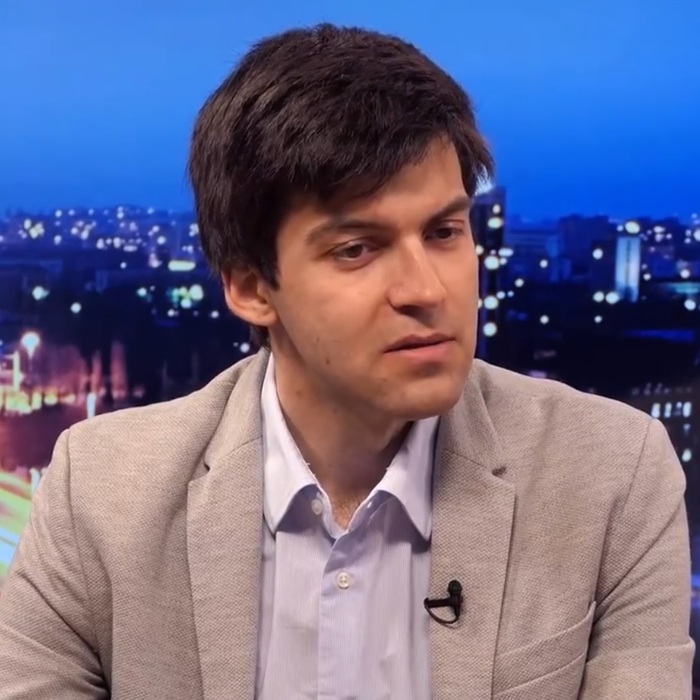 dimitar-dragnev-denyat-s-v-demerdzhiev_700x700_fit_478b24840a