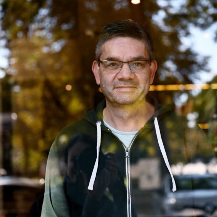 dimitar-kozev-shosho-kapital_700x700_fit_478b24840a