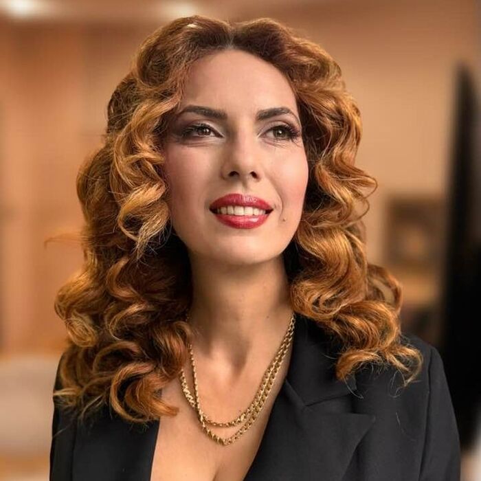 efemia-fard-fb_700x700_fit_478b24840a