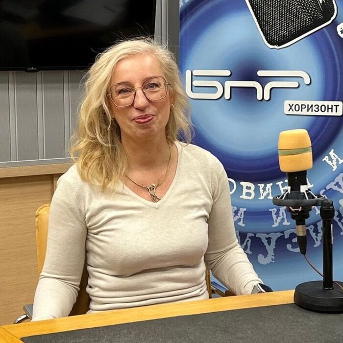 juliana-vasileva-bnr_700x700_pad_478b24840a