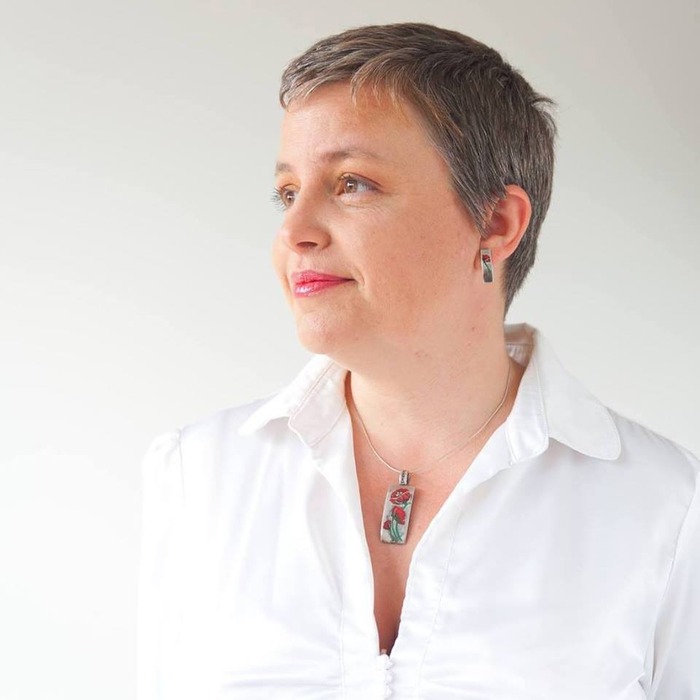 justin-toms-justinetoms-com_700x700_fit_478b24840a