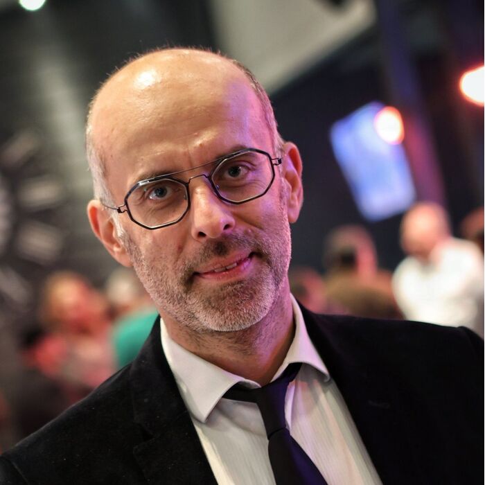 konstantin-vulkov-dnes-dir-bg_700x700_pad_478b24840a