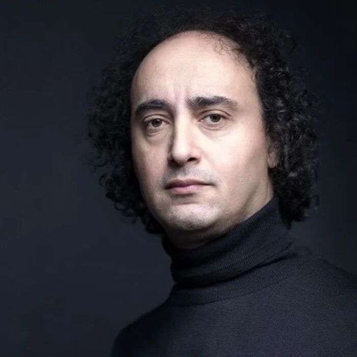 mario-hosen-thesite24-net_700x700_fit_478b24840a