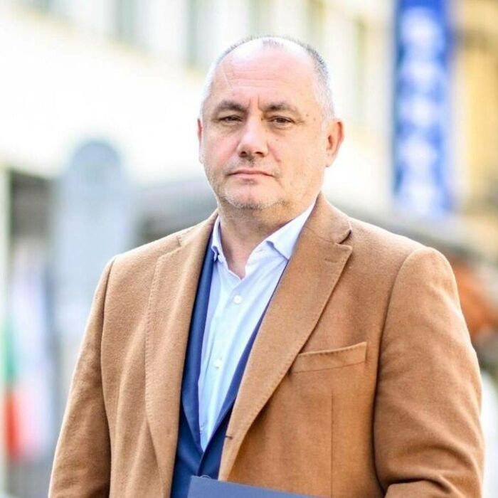 pavlin-kodzhahristov-v-dnevnik_700x700_fit_478b24840a