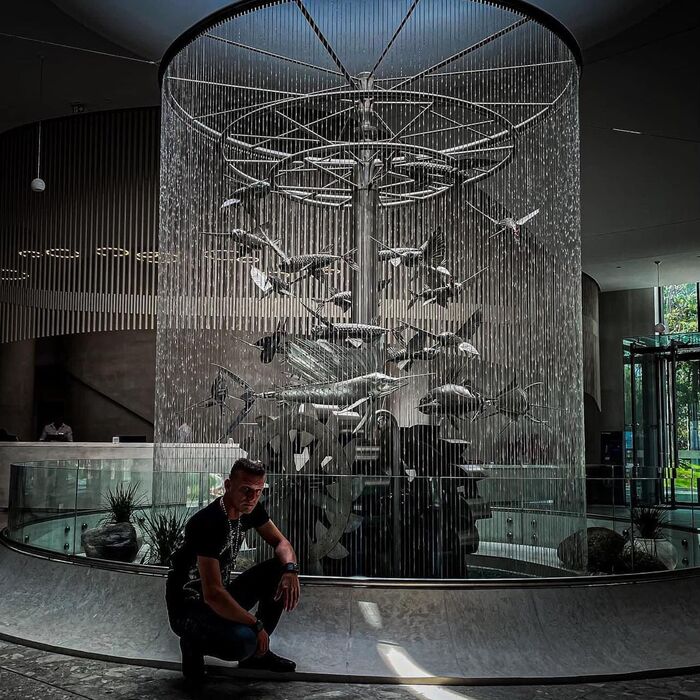 peter-velinov-fb-bulgarasa_700x700_pad_478b24840a