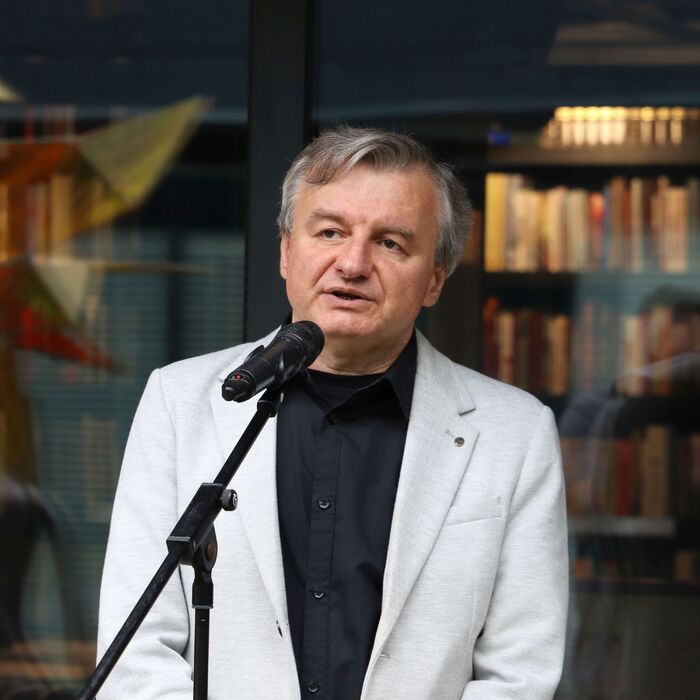 plamen-doinov_700x700_pad_478b24840a