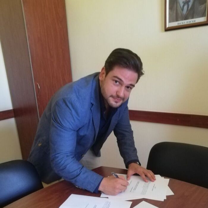 robertino-todorov-prb-bg_700x700_fit_478b24840a