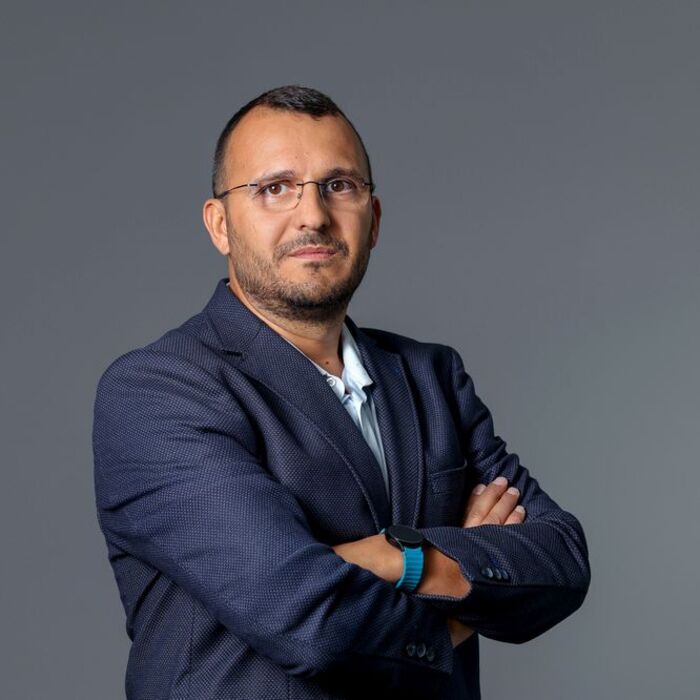 stefan-stefanov-progress-bg-global_700x700_fit_478b24840a