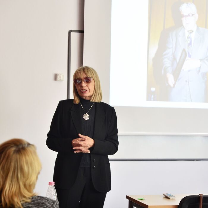 valeriya-fol-nbu_700x700_fit_478b24840a