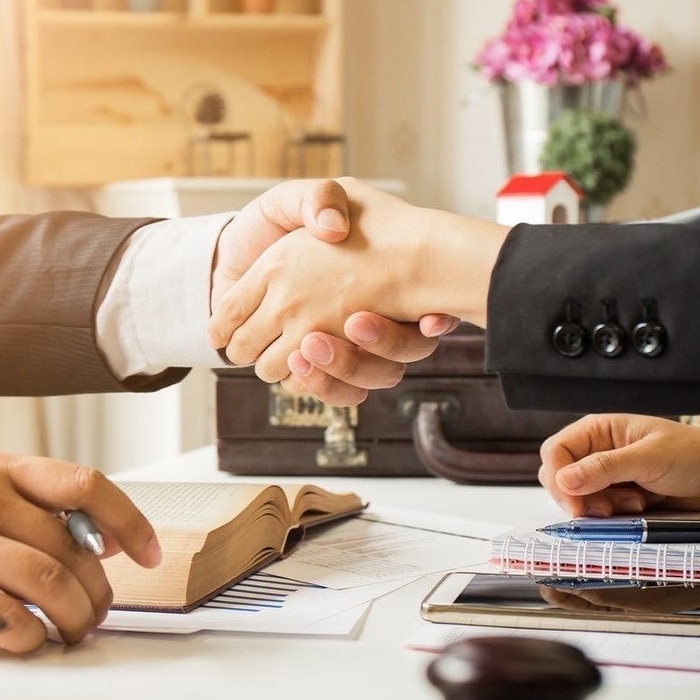 04-news-lex-bg_700x700_fit_478b24840a