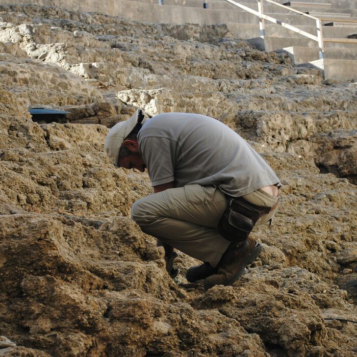 arheologiq-unsplash_700x700_fit_478b24840a