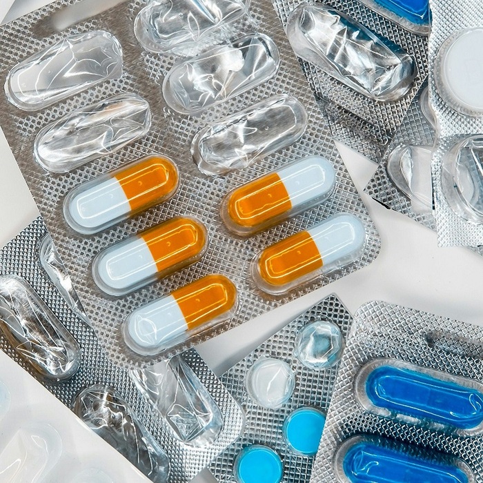 farmacy-unsplash_700x700_fit_478b24840a