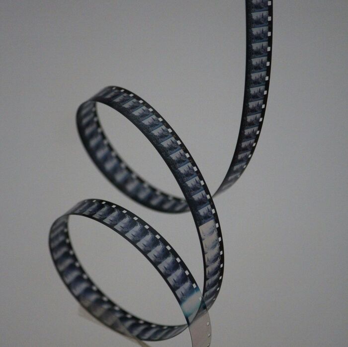 film-lenta-unsplash_700x700_fit_478b24840a