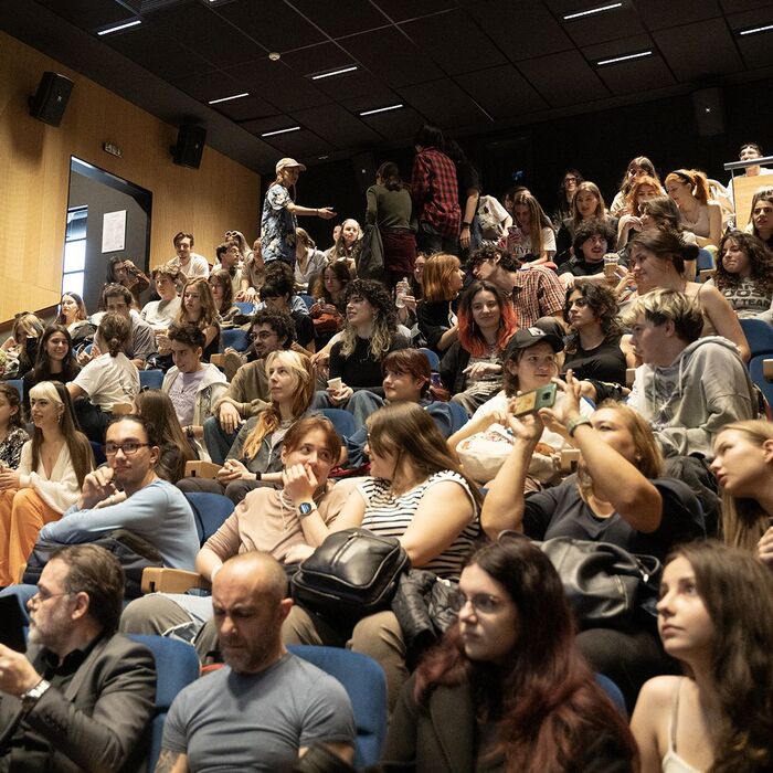 students5-nbu_700x700_fit_478b24840a