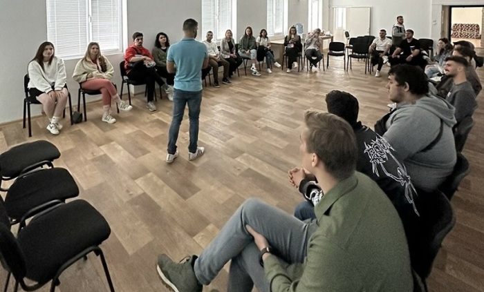 studenti-turcia-i-bylgaria-globalni-pytuvania-bta_700x700_fit_478b24840a