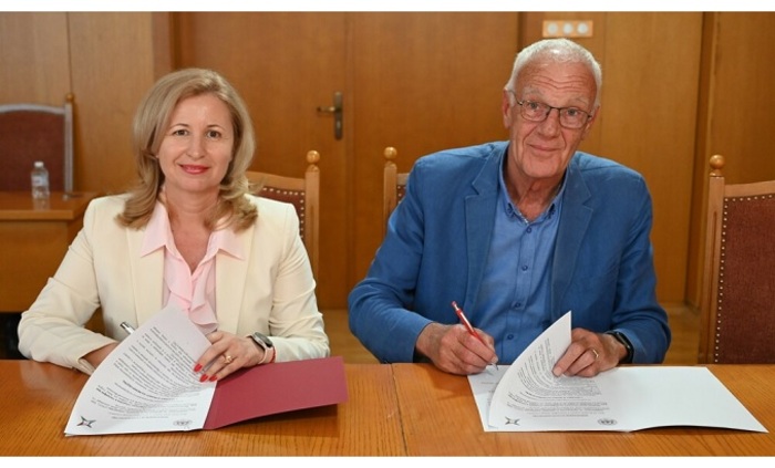 unss-ban-bta_700x700_fit_478b24840a