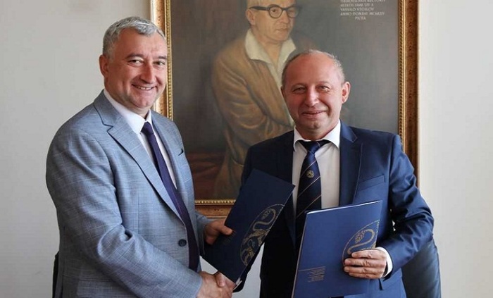 vtu-i-tu-gabrovo-radiovelikotarnovocom_700x700_fit_478b24840a