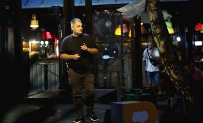 jurassic-park-uchen-ndt1-eu_700x700_fit_478b24840a