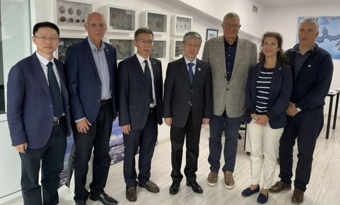 34-delegaciq-bta_700x700_fit_478b24840a