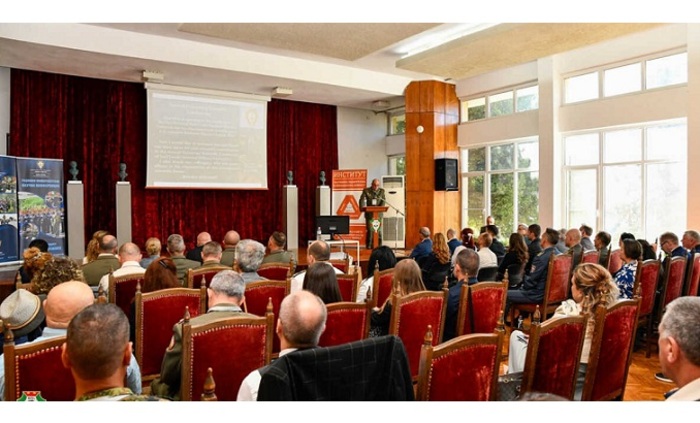 15-radio-veliko-tarnovo-com_700x700_fit_478b24840a