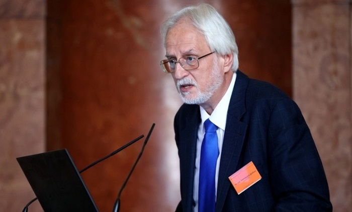 aleksandur-drajshow-bta_700x700_fit_478b24840a