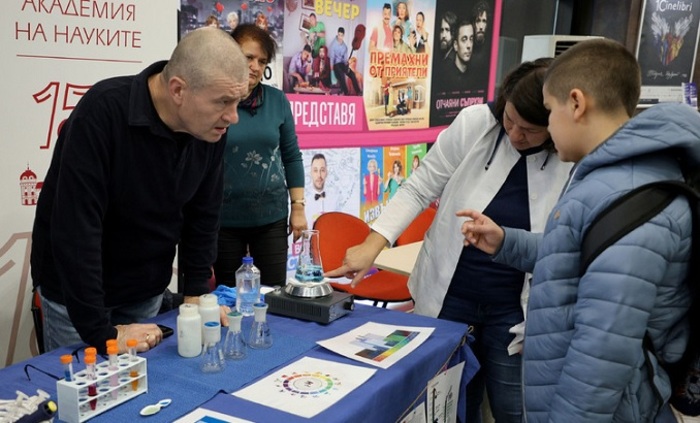 varnenski-festival-delnik-bg_700x700_fit_478b24840a