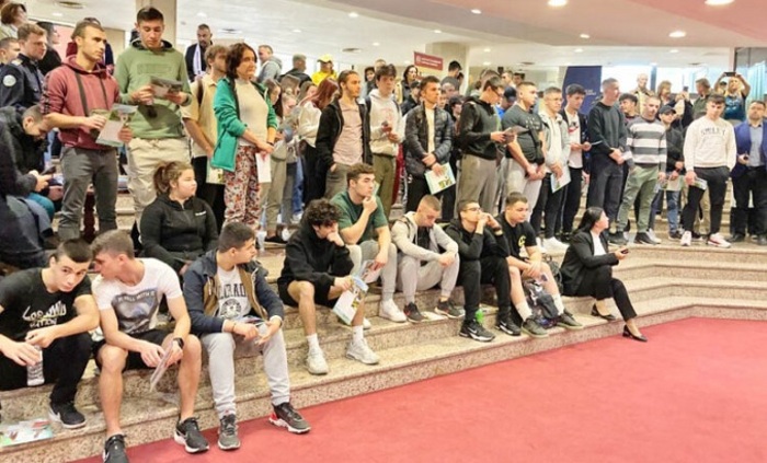 kandidat-studentska-borsa-ekip7-bg_700x700_fit_478b24840a