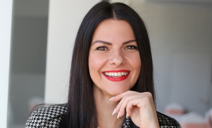 new-norm-hospitality-manager-bg_700x700_fit_478b24840a