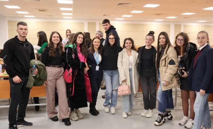 obb-ubb-bg_700x700_fit_478b24840a