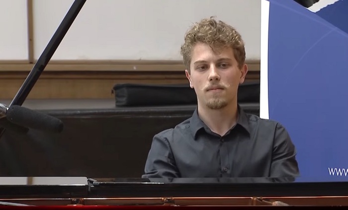 boris-uzunov-fb-piano-masterclasses-of-ludmil-angelov-the-great-pianists-composers-at-nbu_700x700_fit_478b24840a