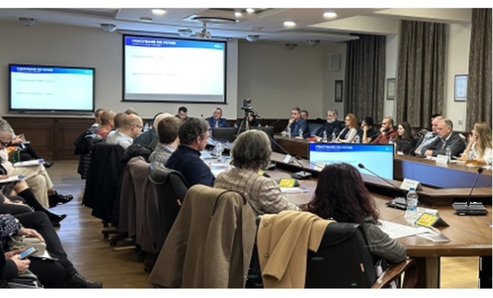 034_700x700_fit_478b24840a