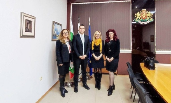 city-clinic-acibademcityclinic-bg_700x700_fit_478b24840a