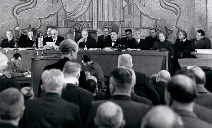 i-naistina-koi-lica-razstrelqhme-faktor-bg_700x700_fit_478b24840a