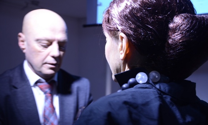 fb-teater-studio-persona_700x700_fit_478b24840a