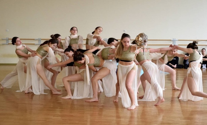 021-tanz-v-duma_700x700_fit_478b24840a